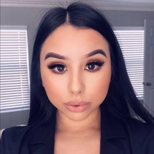 Meet your Posher, Miriam